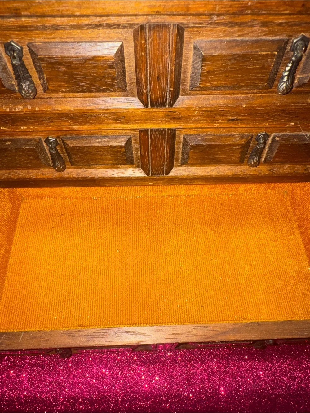 Vintage/retro  Merle jewelry box